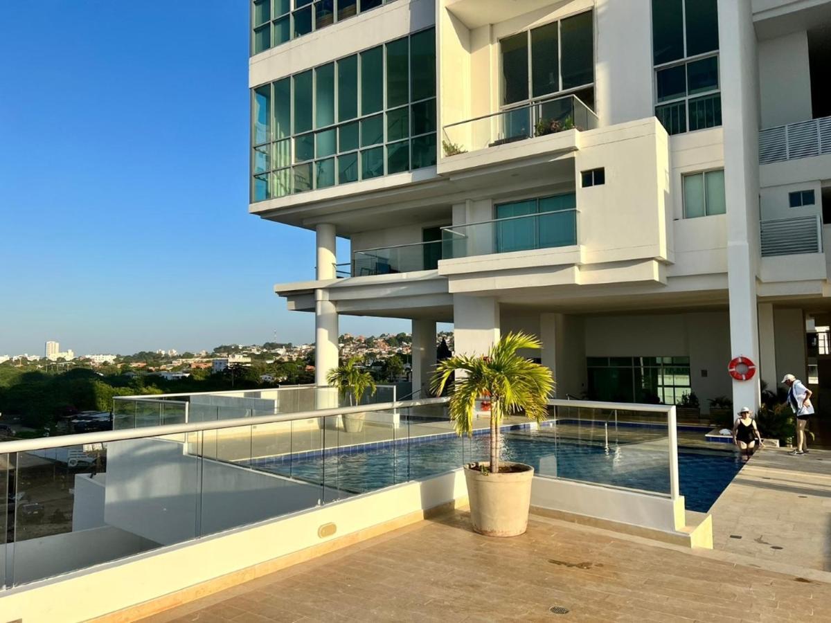 Apartamentos Cartagena Marbella Suite Buitenkant foto