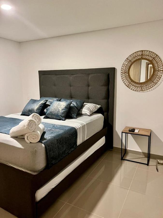 Apartamentos Cartagena Marbella Suite Buitenkant foto