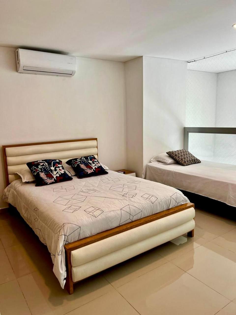 Apartamentos Cartagena Marbella Suite Buitenkant foto